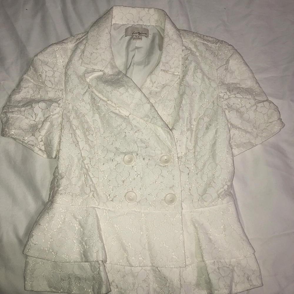 NWOT Forever 21 Peplum Lace Blazer Size S (NWOT)